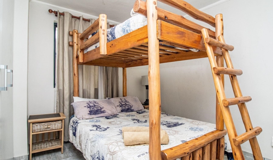 2 Bedroom Property for Sale in Gansbaai Central Western Cape